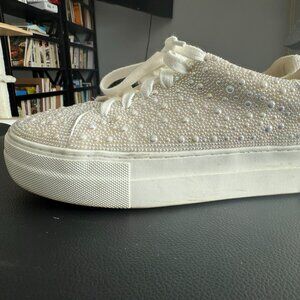 Betsey Johnson SB-Sidny platform sneaker in ivory pearl rhinestone. Size 8